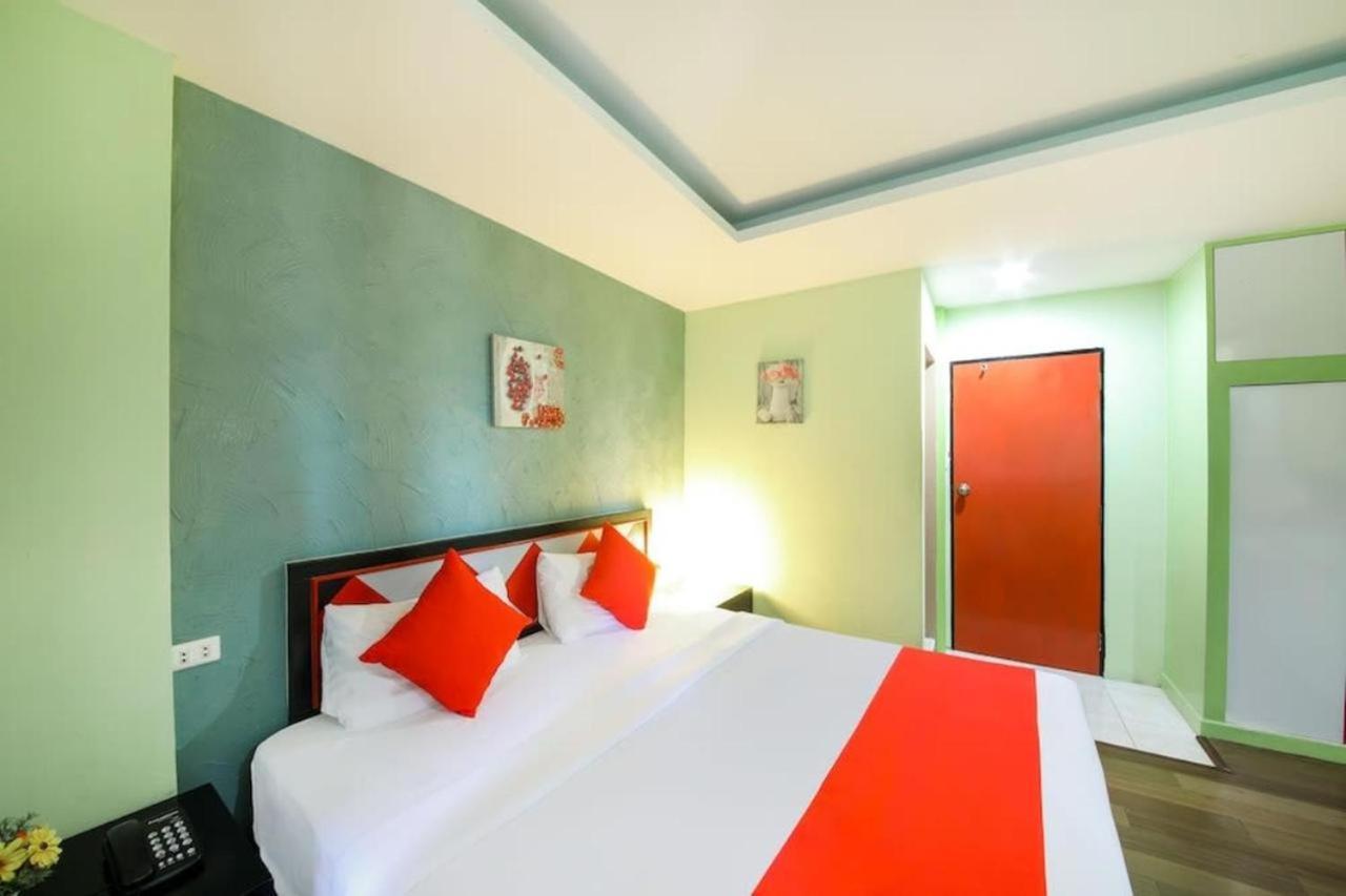 Chilli Salza Patong Hotel Bagian luar foto